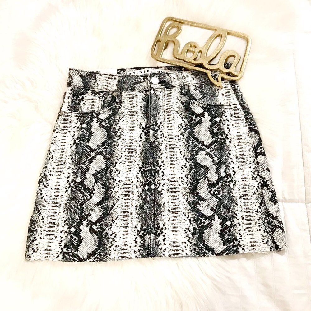 SNAKE- EMBOSSED MINI DENIM SKIRT